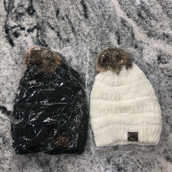 2 CC POM STYLE BEANIES - Picture 2 of 12